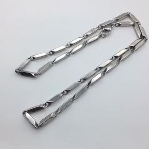 สร้อยคอไทเทเนียมสแตนเลสแท้316L แฟชั่นดีไซน์เรียบหรู ความยาว 45-55 ซม ความกว้าง 3 มม สำหรับทุกเพศ