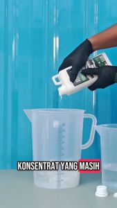 PENGHITAM BAN MOTOR PENGKILAP BAN DASHBOARD MOBIL MOTOR SEMIR BAN WATERBASE 1 Liter