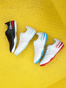 รองเท้าฟุตบอลทรรศนะสั้นผิวหนังกANGPO ของ Athleta X TLSS Ashley Tower รองเท้าฟุตบอลสำหรับชาย พื้นรองเท้าแบบ TF สำหรับพื้นดินและหญ้าสั้น