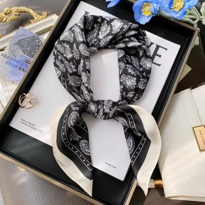 JIFANPAUL | Versatile Decorative Scarf for Women Spring Autumn