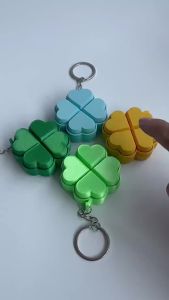 행운 네잎클로버 팝잇 키링 Keychain Mechanical Keyboard Lucky Four Clover Button Keyring Fingertip Keycap Pendant Fidegets Relief Toy 행운 키링