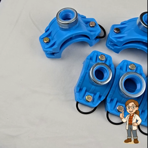 แคลมป์รัดแยก PVC เกลียวใน ด้านเดียว ทนแรงดัน สำหรับท่อหลัก 1.5"-2" ต่อท่อแยกง่าย ใช้งานเกษตร ประปา ติดตั้งเร็ว ส่งทุกวัน