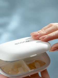 Ecoco Mini Medicine Organizer Case Portable Pill Storage Case Emergency Medicine Organizer for Travel