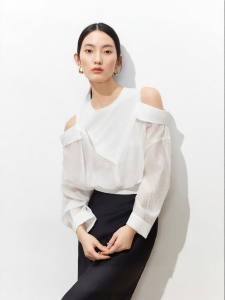 Vero Moda | Áo Thun Đan Lycell Phối Mảnh Trổ Vai Nữ