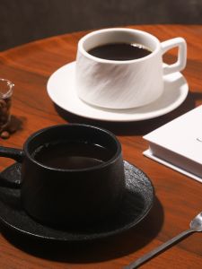 Large Capacity Ceramic Mugs Creative European Office Tea Coffee Cups Home Use Couple Drinking Water Cups Fine Porcelain Mugs