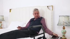 Bedside Safety Handrail Elder Patients  Disabled Foldable Grab Bar Anti-Fall Guardrail