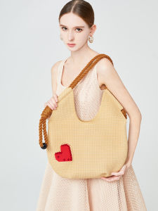 Dgenius Original Large Capacity Heart Shaped Commuter Tote Bag Womens Fashionable Woven Handbag Shoulder Bag Handheld Bag