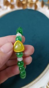 Vòng tay đá Mắt Mèo xanh lá cây size hạt 7.8 li phối charm đá màu ngọc hoà điền bánh xe mã não xinh xắn | Hoa Minh Gem