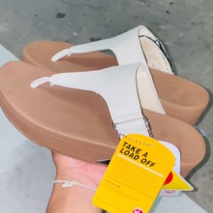 รองเท้าฟิบฟอบ รุ่นหนัง fitflop ปรับสาย ได้รองเท้าฟิบฟอบ ราคาถูกอ่านก่อน งานปั้มบางล็อตปั้ม
