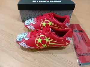 KIDZTUBS Sepatu Bola Anak Paket Komplit Sepatu Bola Tas Skin Deker Kaos Kaki Usia 6-10 Tahun Size 28 29 30 31 32 33 34 35 36 37 KDZ1911122024
