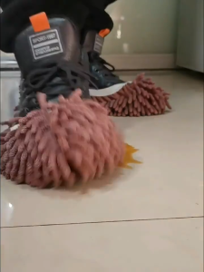 Selipar Pembersih Lantai 1 Pair Multifunction Floor Dust Cleaning Slippers Washable Microfiber Reusable Dust Mop Cleaning Lazy Shoe Cover 擦地懒人拖鞋