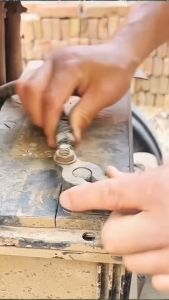 Công tắc ngắt điện khẩn cấp ô tô tải.