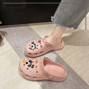 LKShoes Ma Rang รองเท้าแตะแฟชั่น สวมทรงหัวตัว 5สี: ดำ, ขาว, เขียว, สัน, สวยไปหมด พื้นนิ่ม ทรงสวย ใส่สบายคูม คูมมาก คูมเสื่อม คูมกูลา คูมซีดูม คูมปูที่นอน ราคาคูม 50-80 บาท ส่งเสริมสวยให้ได้ที่ตัวเอง