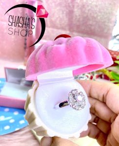 nhẫn thời trang kiêu sa lấp lánh