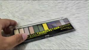 Rimmel London Magnifeyes 12 Pan Eyeshadow Palette Highly Pigmented and Long-lasting Formula 14.69g