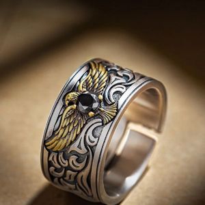 Cincin Elegan Desain Eagle Zirconia Black Stone (Adjustable)