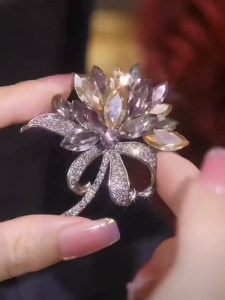 Kerongsang Tudung Muslimah Women Muslim Brooch Pin Jarum Hijab Leaf Flower Bunga Daun Bahu Gift Kenduri