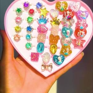 Frozen Ring Công Chúa Aisha Hộp Quà Tặng Đá Quý Giả Kim Cương Cho Trẻ Em Nhẫn Nhỏ Đồ Chơi Tình Yêu Cho Bé Gái