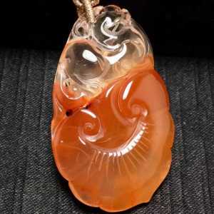 Pure natural red rabbit fur fox totem pendant. Handmade with great precision the color is rich and transparent throughout the body. Wearing it brings good luck ward off evil spirits and brings more good fortune. The actual color is even more beautiful.