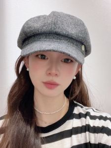 หมวกทรงสี่เหลี่ยมเก้าเหลี่ยมสไตล์เกาหลีสำหรับผู้หญิง ฤดูใบไม้ร่วง/ฤดูหนาว สไตล์อังกฤษย้อนยุค หมวกปากเป็ดอเนกประสงค์ ทรงสี่เหลี่ยมเล็ก หมวกปากเป็ด