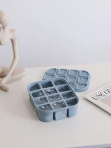 Large Capacity Silicone Ice Tray & DIY Ice Maker: A Comprehensive Guide