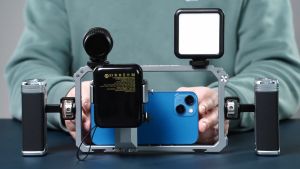 Ulanzi Dual Handle Metal Cage Hand Grip Rig for Smartphone