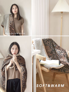 Thickened Lamb Velvet Office Lap Blanket Winter Nap Cover Legs Small Shoulder Shawl Coral Fleece Blanket for Women Students
