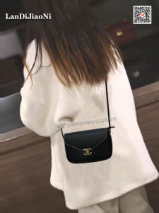 Randy Joanna Premium Soft Leather Fashionable Womens Bag Crossbody Shoulder Bag Lightweight Elegant Mobile Phone Bag