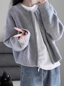 เสื้อคาร์ดิแกนถักแขนยาวผู้หญิงสไตล์เกาหลีเรียบง่าย 2 ซิป แจ็คเก็ตสั้นนุ่ม สไตล์ทำงาน ฤดูใบไม้ร่วง 2024