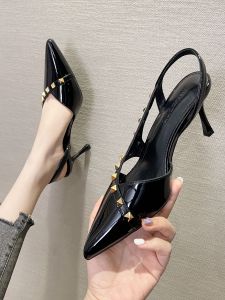 รองเท้าแตะส้นสูงหัวแหลมแบบสวมข้างสำหรับผู้หญิง ทรงหัวมน ดีไซน์เรียบง่าย สไตล์ฤดูร้อน 2025 รองเท้าแตะส้นเดี่ยวแบบสวมข้าง