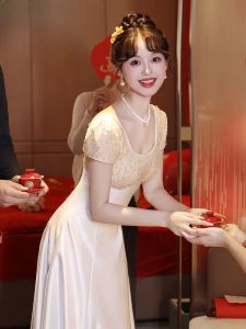 ชุดราตรีสุดหรูหรา เดรสยาวคอเหลี่ยมสำหรับเจ้าสาว ชุดรับประทานอาหารงานแต่งงาน ชุดการแสดง เดรสยาวสำหรับผู้หญิง ชุดงานปาร์ตี้