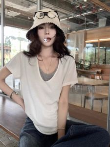 SHUQINGLAI | Pseudo Two-Piece Contrast Color V-Neck Loose Fitting T-Shirt