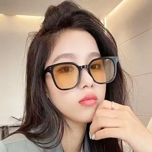 New Korean style plain blush sunglasses gradient color retro high fashion sunglasses simple black frame glasses 眼镜