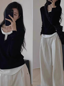 chaqi | Minimalist Style Black V-Neck Long Sleeve T-Shirt