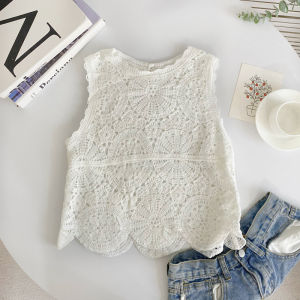 Elegant Vintage Crochet Lace Round Neck Sleeveless Knit Top