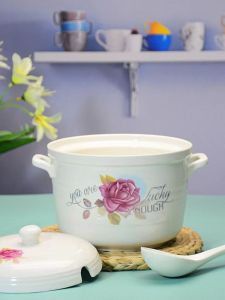 High Temperature Resistant Ceramic Seasoning Bottle with Double Ears And Hole Cover for Kitchen Use Hot Pepper Oil Jar