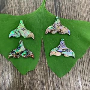 * * New Sale 5PCS Shell Fish Tail Pendants Charm Mother of Pearl Shell for DIY Jewelry Making