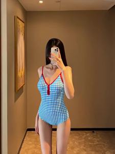 ชุดว่ายน้ำผู้หญิง วันพีช swimsuit women น่ารัก สาวอวบ มีฟองน้ำ beach