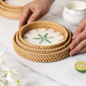 แผ่นรองจาน กันร้อน วงกลm ดีไซน์เปลือกหอย สไตล์ฝรั่งเศสยุโรปสุดหรู รองถาดเซรามิก