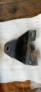 bracket / dudukan kenalpot Vega R lama ori cabutan