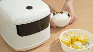 XIAOM1 2026 New Upgraded Mini Rice Cooker Non-stick Inner Pot (2L/400W) [Includes Rice Spoon Rice Cup and Steamer]