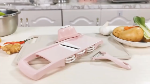 5in1 Vegetable Potato Slicer Manual Cutter Multifunctional Kitchen Grater Tool Ergonomic Handle Dishwasher Safe Compact Home Accessory