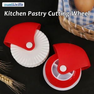 JustLiving Kitchen Easy-to-Use Pizza Pie Curler Pastry Cutter Wheel Curling Wheel Manual Dough Cutter Roll Knife Creativity Baking Tools - Perfect for Decorating and Baking Pizza and Pastry Crusts