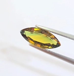Unheated Natural Chantaburi Green Sapphire Speacial Green 3.27 ct. Rare items Speacial Price