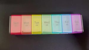 1PCS Weekly Pill Organizer 2 Times a Day Large 7 Day Easy Fill AM PM Pill Box Large Daily Pill Cases Medicine Box