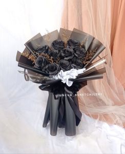 Buket  bunga/bunga flanel/bunga artifisial/buket boneka/boneka wisuda/hadiah/kado ultah/bunga kering/anniversary/teddy bear/bucket bunga murah/buket tangerang/buket jakarta/jabodetabek/kado cowok/kado cewek/kado estetik/bucket