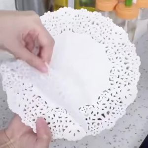 140PCS Paper Doilies Lace Food Grade Modern Decorative Placemats Bulk Add Elegance to Coffee Cake Dessert Wedding