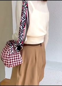 Tas Selempang Wanita Chibao Motif 3912