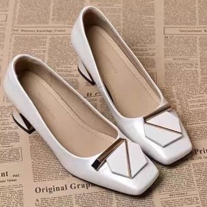 #620 Retro hexagon style squared toe closed shoes heels
