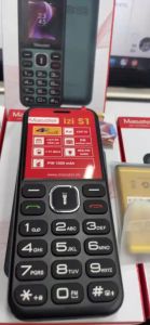 Máy Điện Thoại Masstel iZi S1 4G